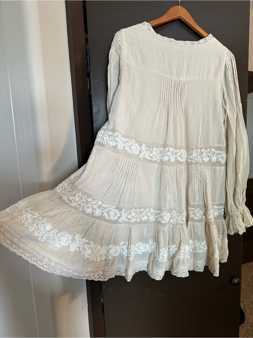 Anthropologie Flowy Embroidered Dress - Picture 8 of 12